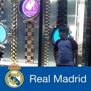 Meet your Posher, Khaja